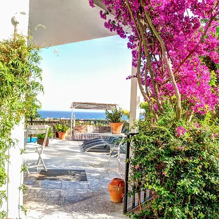 Ferran By Hello Homes Vila *